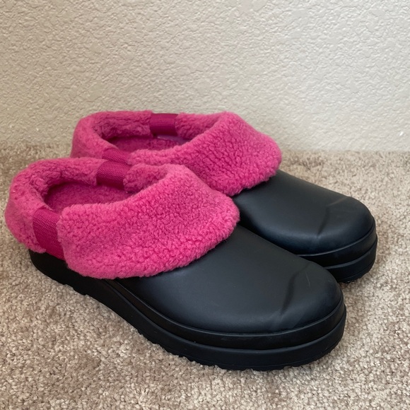 Hunter Women’s Play Sherpa Lined Insulated Clogs 8 Slip On Comfort Shoe Cozycore - Picture 1 of 12